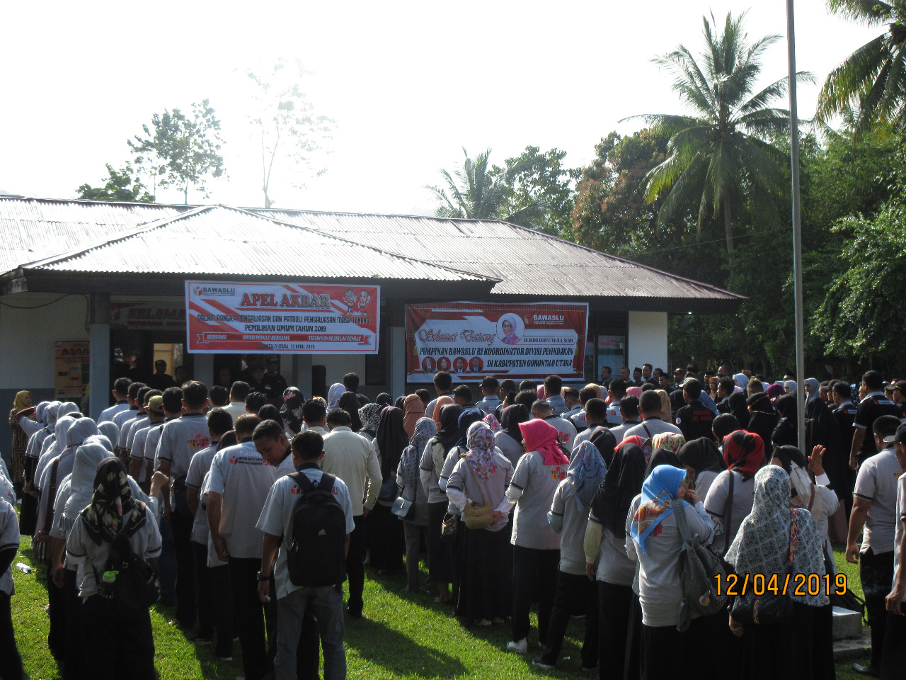 Memasuki Masa Tenang, Bawaslu Perkuat Jajarannya dengan Menggelar Apel Akbar