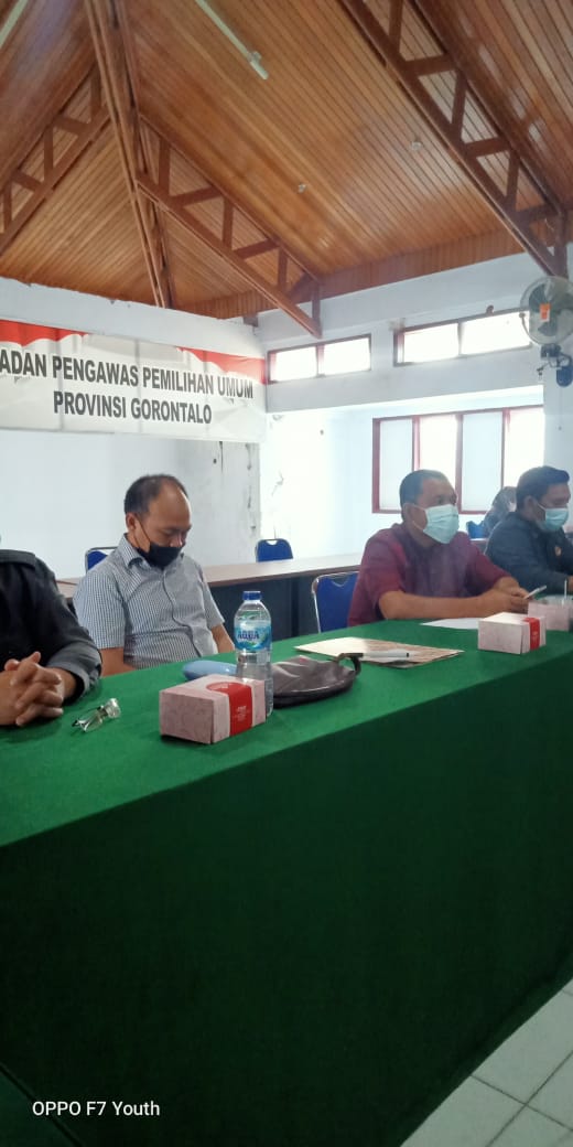 HADIRI RAKOR, LIUS PAPARKAN BARANG DUGAAN PELANGGARAN YANG SUDAH DIKEMBALIKAN