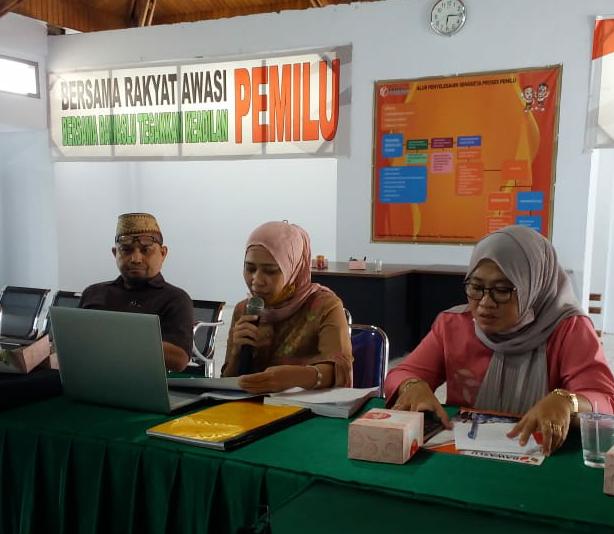 KORDIV SDM DAN ORGANISASI BAWASLU GORUT HADIRI KEGIATAN DISEMINASI PERBAWASLU TENTANG PENGELOLAAN ARSIP DAN NASKAH DINAS
