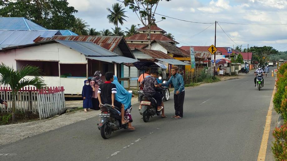 RUPPE BAGIKAN TAKJIL UNTUK MASYARAKAT GORONTALO UTARA