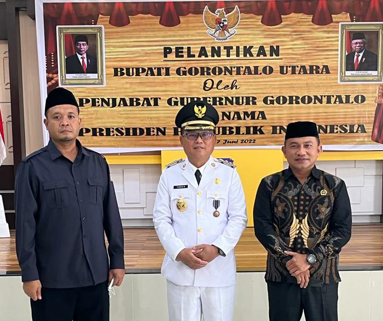 LIUS AHMAD HADIRI PELANTIKAN BUPATI KABUPATEN GORONTALO UTARA