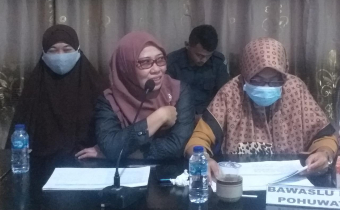 KORDIV SDM BAWASLU GORUT PAPARKAN DIM TERHADAP PERBAWASLU TENTANG SDM, ORGANISASI, DATA DAN INFORMASI