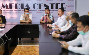 BAWASLU GORUT TERIMA KUNJUNGAN TIM PENILAI KEHUMASAN