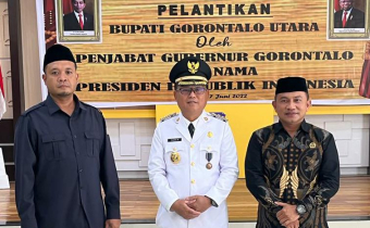 LIUS AHMAD HADIRI PELANTIKAN BUPATI KABUPATEN GORONTALO UTARA