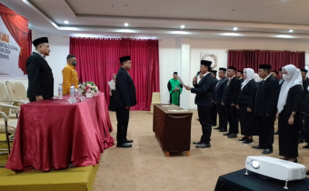 BAWASLU GORUT RESMI LANTIK PANWASLU KECAMATAN SE KABUPATEN GORONTALO UTARA PADA PEMILU 2024